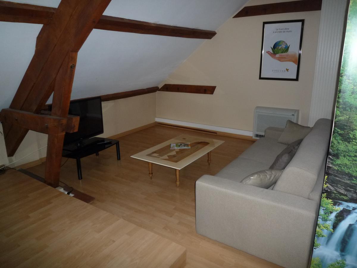 Bed and Breakfast La Maison Des Bonheurs Rillieux-la-Pape Экстерьер фото